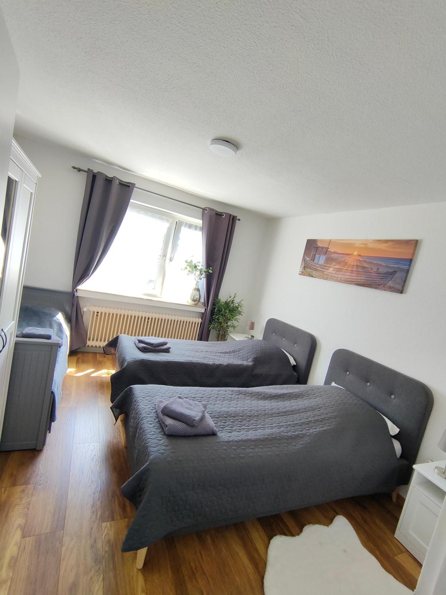 Large Central Apartment - Modern & Fully Equipped - Near Fair Kolín nad Rýnem Exteriér fotografie