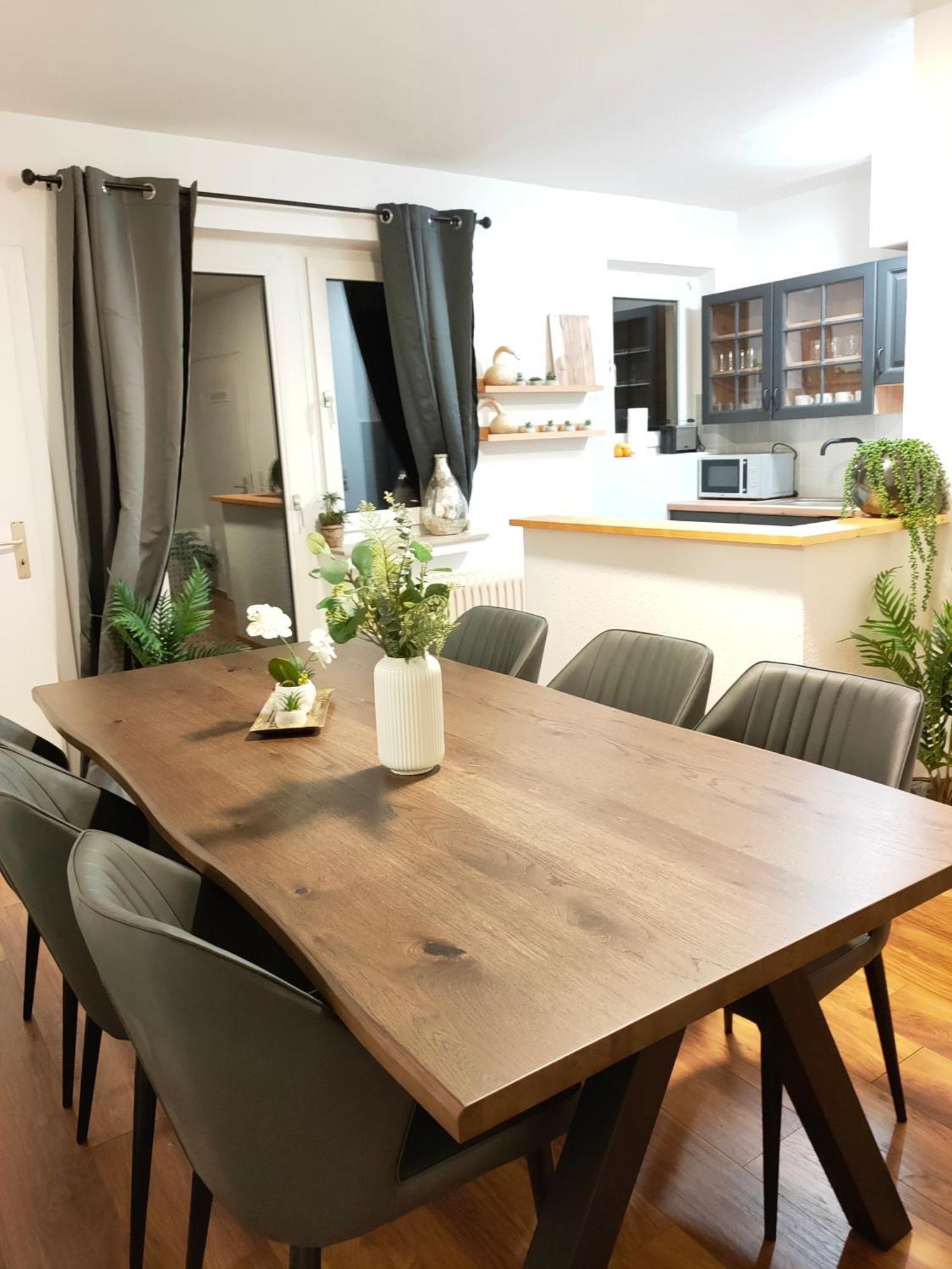Large Central Apartment - Modern & Fully Equipped - Near Fair Kolín nad Rýnem Exteriér fotografie
